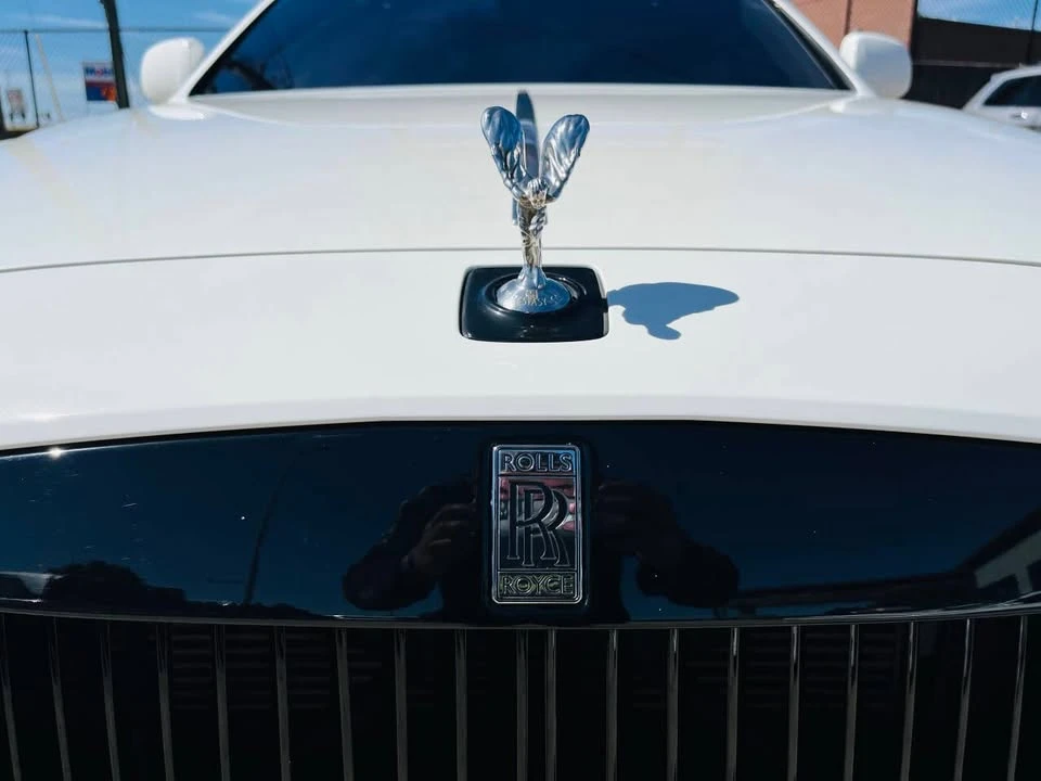 2011 Rolls-Royce Ghost 1st Gen - Image 16 of 20