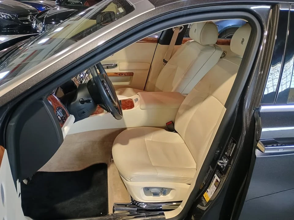 2011 Rolls-Royce Ghost 1st Gen - Image 10 of 20