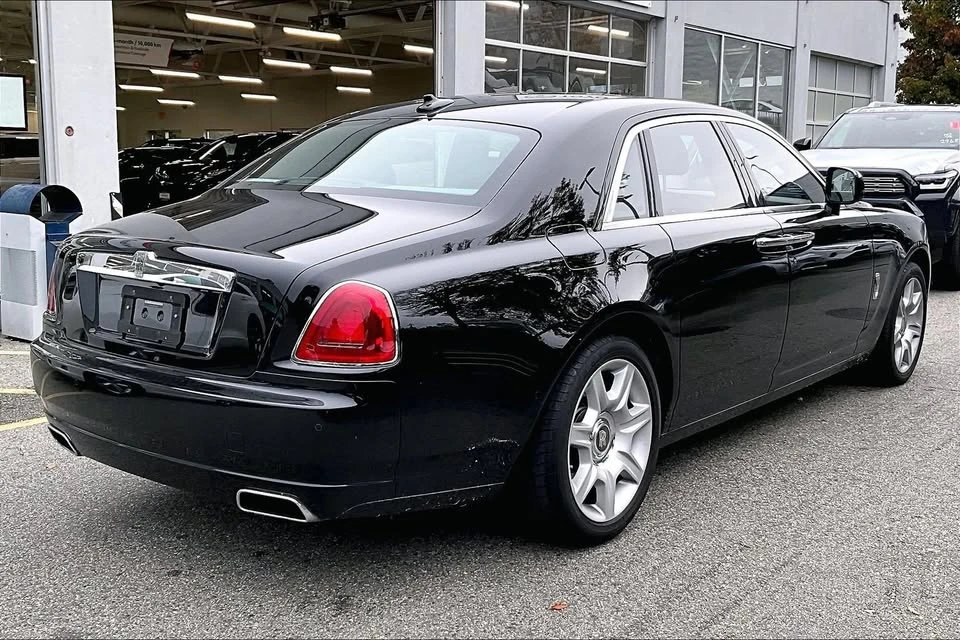 2011 Rolls-Royce Ghost 1st Gen - Image 6 of 16