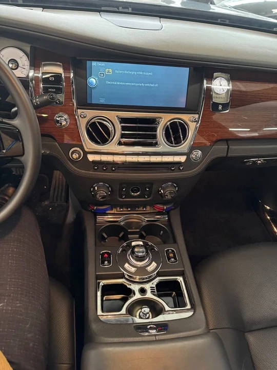 2011 Rolls-Royce Ghost 1st Gen - Image 15 of 19