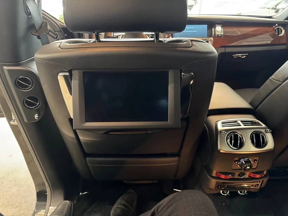 2011 Rolls-Royce Ghost 1st Gen - Image 12 of 19
