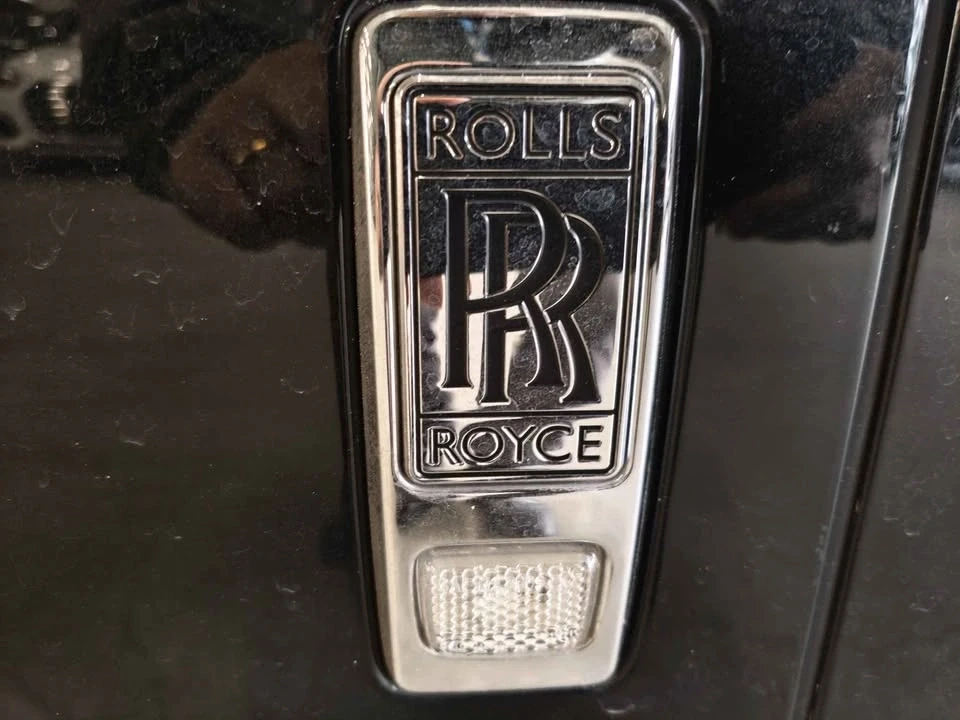 2011 Rolls-Royce Ghost 1st Gen - Image 6 of 16