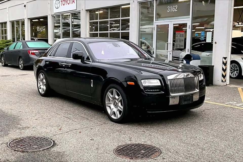 2011 Rolls-Royce Ghost 1st Gen - Image 2 of 16