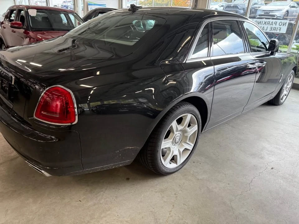 2011 Rolls-Royce Ghost 1st Gen - Image 4 of 9
