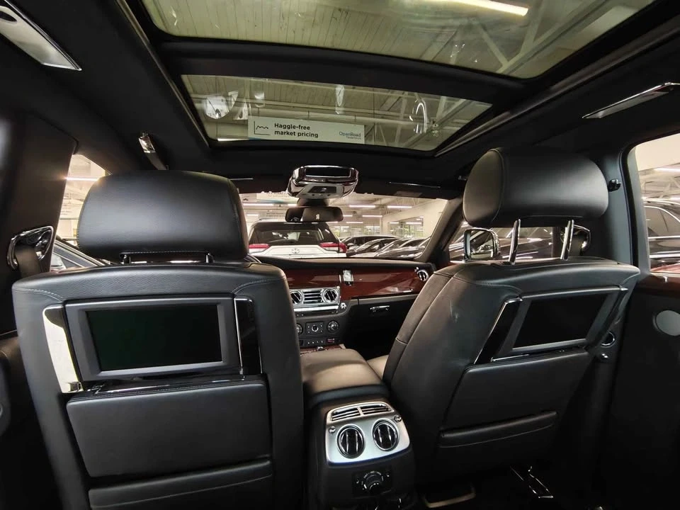 2011 Rolls-Royce Ghost 1st Gen - Image 15 of 16