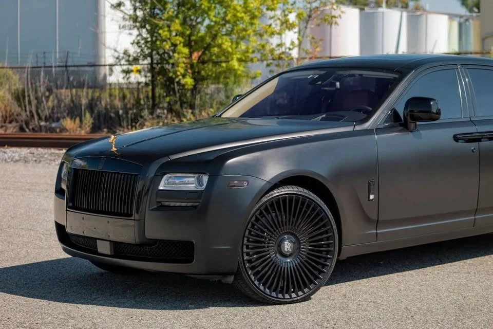 2011 Rolls-Royce Ghost 1st Gen - Image 16 of 17