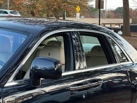 2011 Rolls-Royce Ghost 1st Gen - Image 16 of 20