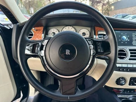 2011 Rolls-Royce Ghost 1st Gen - Image 13 of 20