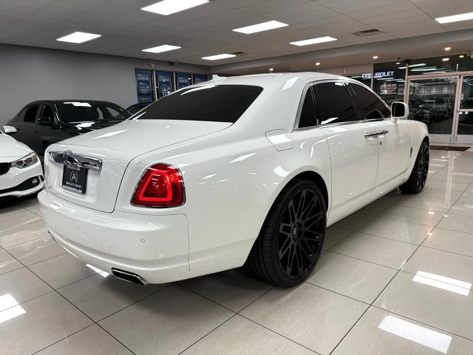 2011 Rolls-Royce Ghost 1st Gen - Image 7 of 20
