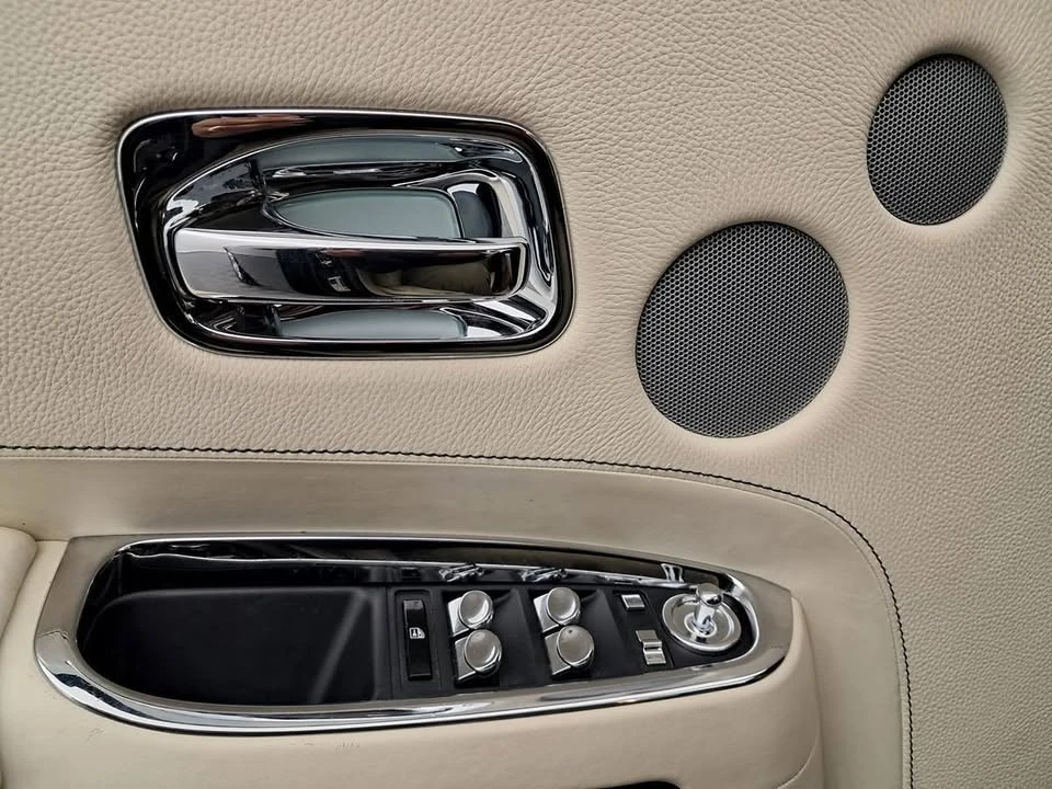 2011 Rolls-Royce Ghost 1st Gen - Image 17 of 20
