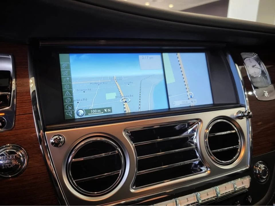 2011 Rolls-Royce Ghost 1st Gen - Image 13 of 20