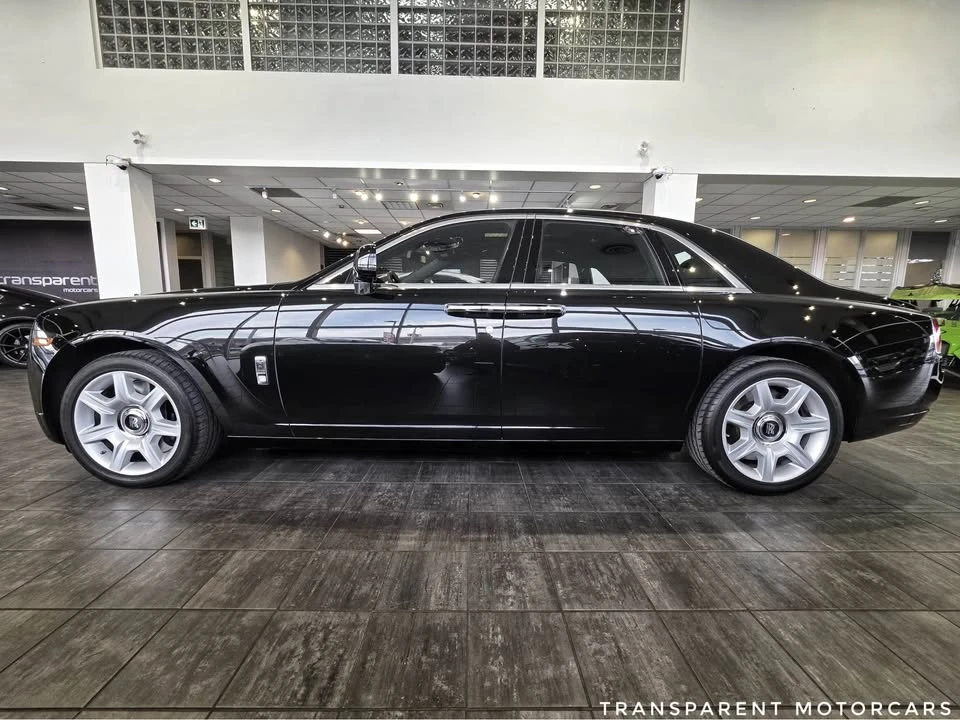 2011 Rolls-Royce Ghost 1st Gen - Image 2 of 19