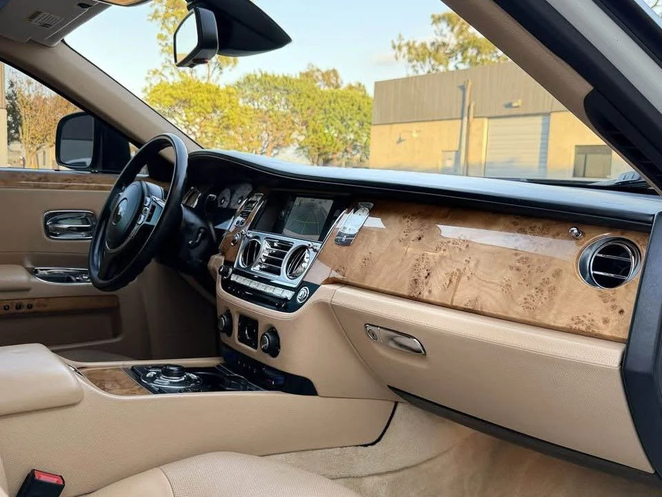 2011 Rolls-Royce Ghost 1st Gen - Image 15 of 20