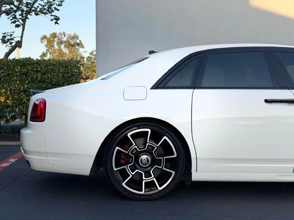2011 Rolls-Royce Ghost 1st Gen - Image 3 of 20