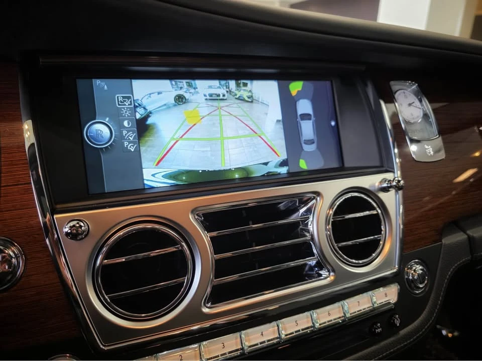 2011 Rolls-Royce Ghost 1st Gen - Image 14 of 20