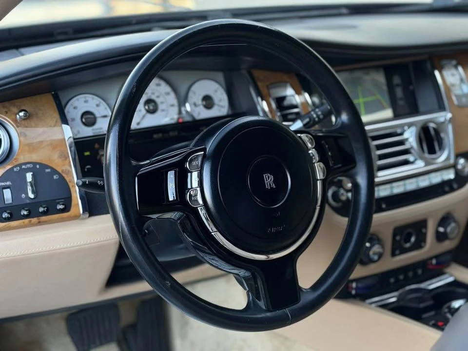 2011 Rolls-Royce Ghost 1st Gen - Image 9 of 20