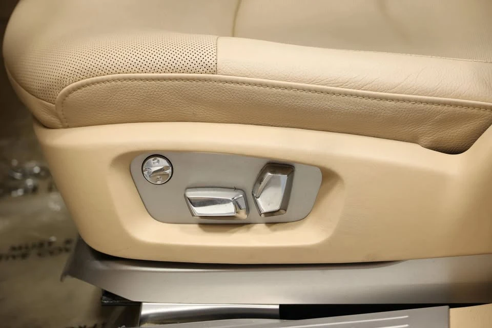 2011 Rolls-Royce Ghost 1st Gen - Image 14 of 20