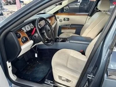 2011 Rolls-Royce Ghost 1st Gen - Image 2 of 13