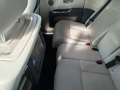2011 Rolls-Royce Ghost 1st Gen - Image 5 of 13