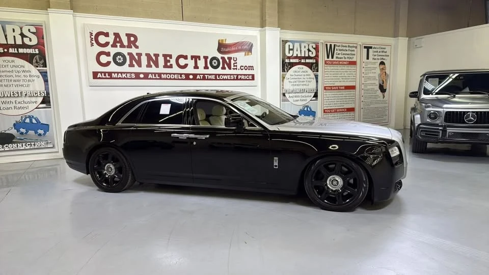 2011 Rolls-Royce Ghost 1st Gen - Image 9 of 18