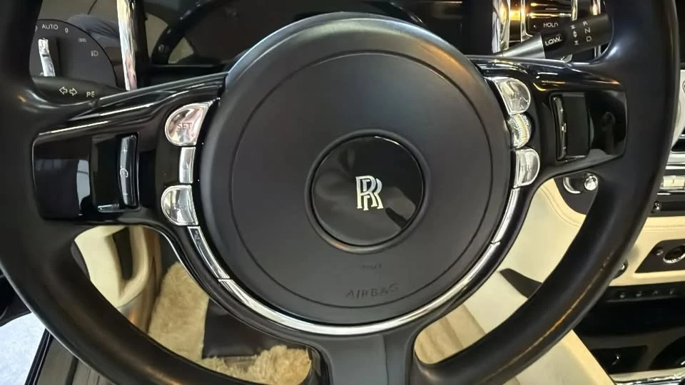 2011 Rolls-Royce Ghost 1st Gen - Image 13 of 18