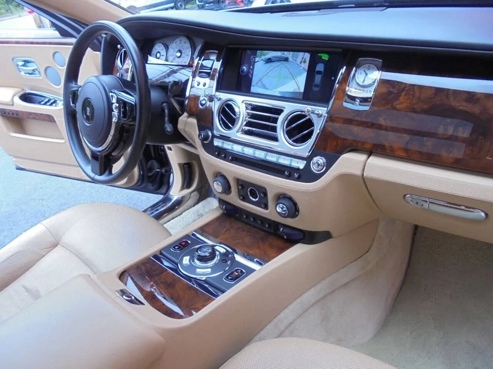 2011 Rolls-Royce Ghost 1st Gen - Image 6 of 20