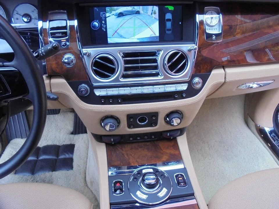 2011 Rolls-Royce Ghost 1st Gen - Image 16 of 20