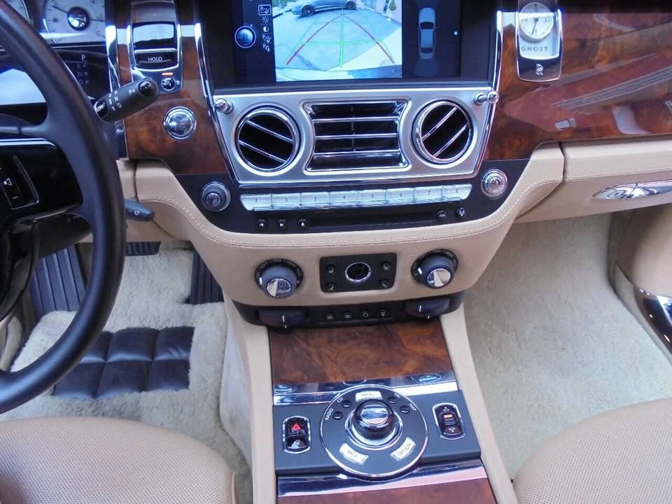 2011 Rolls-Royce Ghost 1st Gen - Image 8 of 20