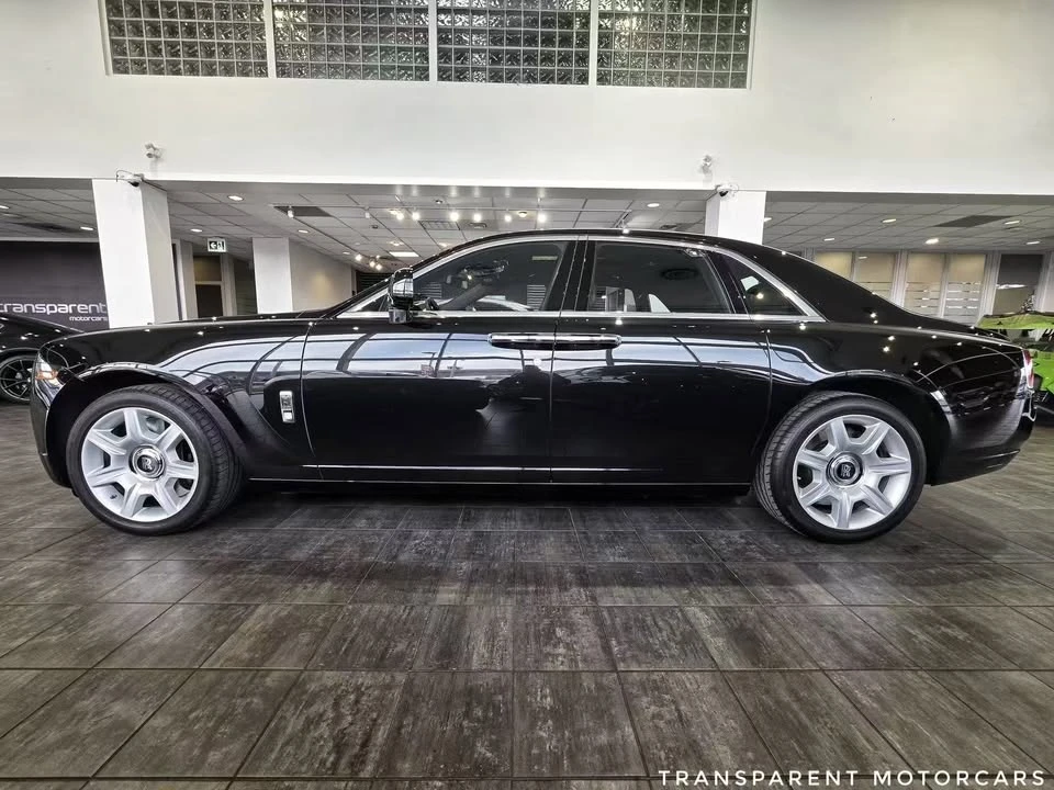2011 Rolls-Royce Ghost 1st Gen - Image 5 of 20