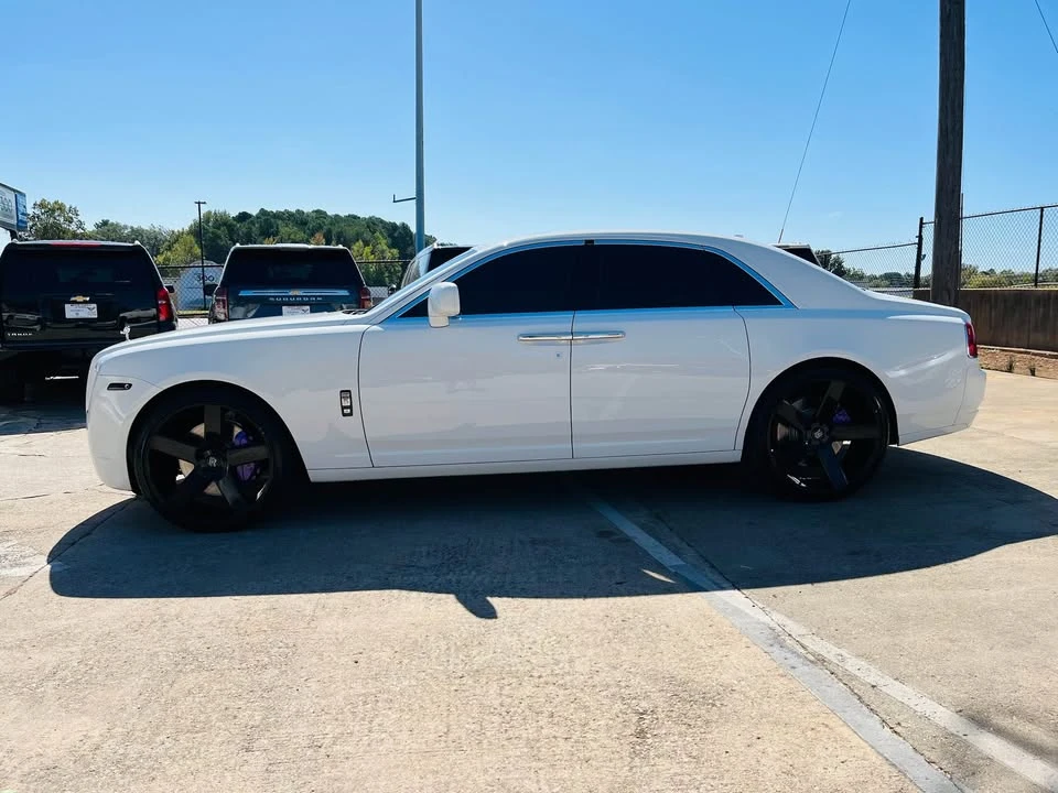 2011 Rolls-Royce Ghost 1st Gen - Image 2 of 19