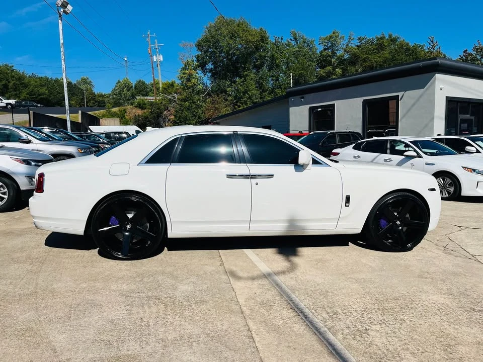 2011 Rolls-Royce Ghost 1st Gen - Image 7 of 19