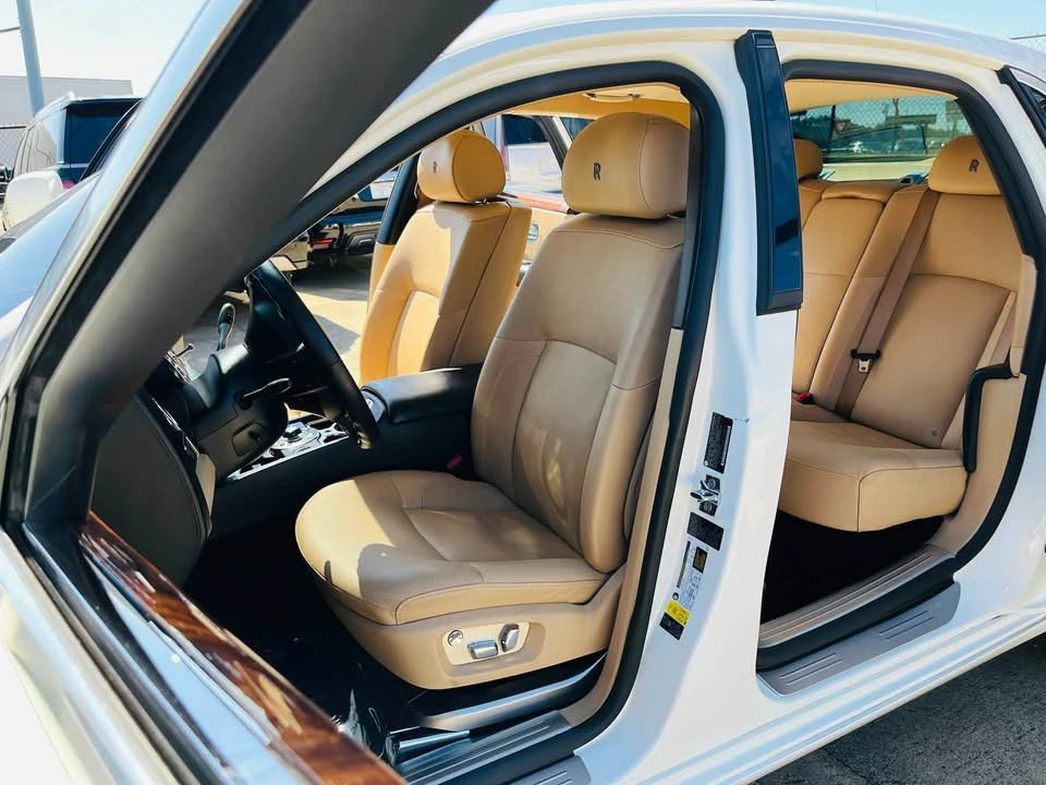 2011 Rolls-Royce Ghost 1st Gen - Image 12 of 19
