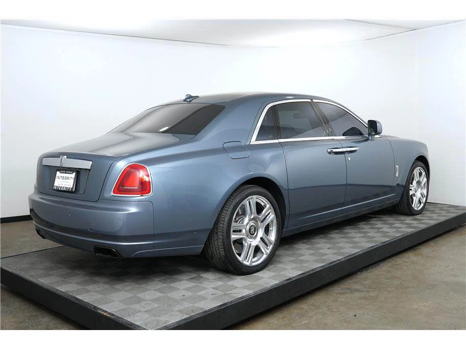 2011 Rolls-Royce Ghost 1st Gen - Image 5 of 12