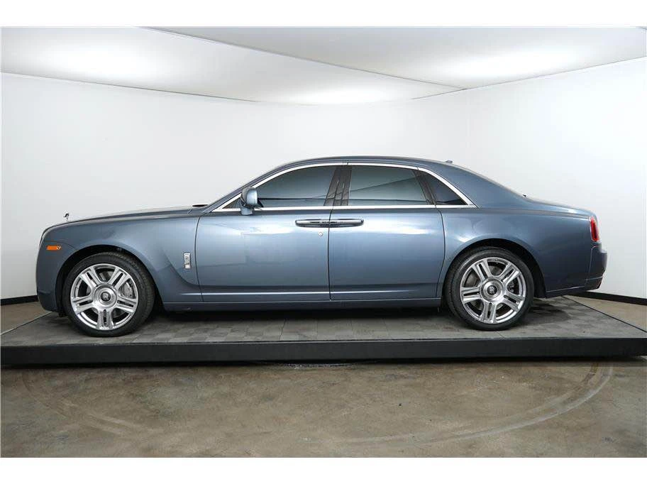 2011 Rolls-Royce Ghost 1st Gen - Image 2 of 12