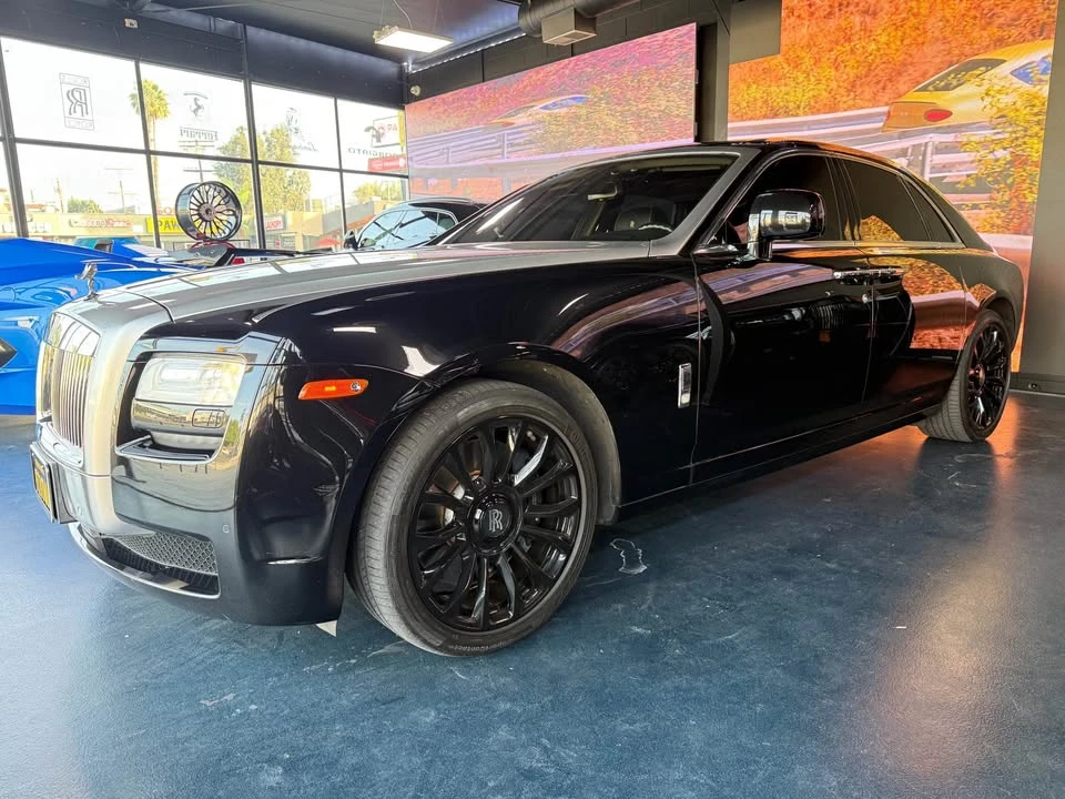 2011 Rolls-Royce Ghost 1st Gen - Image 3 of 18