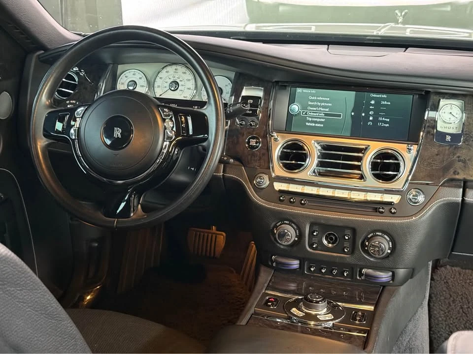 2011 Rolls-Royce Ghost 1st Gen - Image 17 of 18