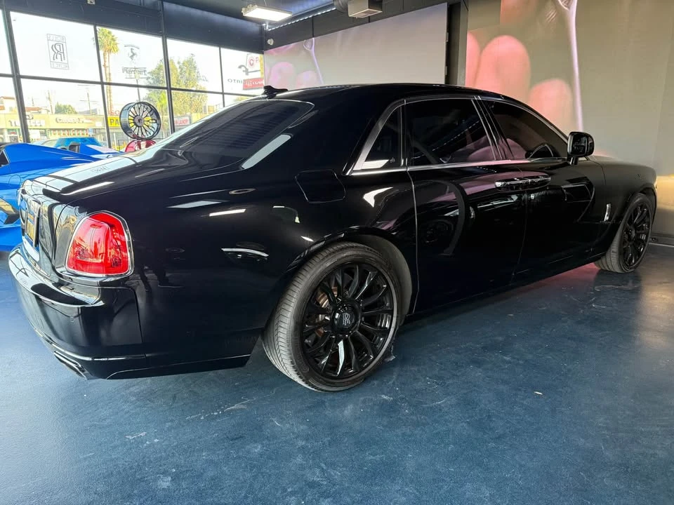 2011 Rolls-Royce Ghost 1st Gen - Image 5 of 18
