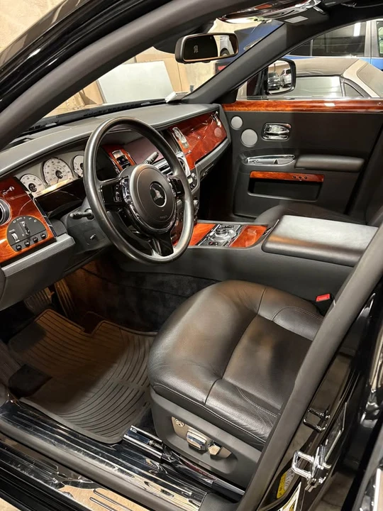2011 Rolls-Royce Ghost 1st Gen - Image 8 of 20