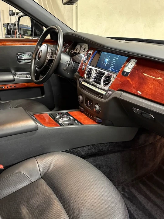 2011 Rolls-Royce Ghost 1st Gen - Image 13 of 20