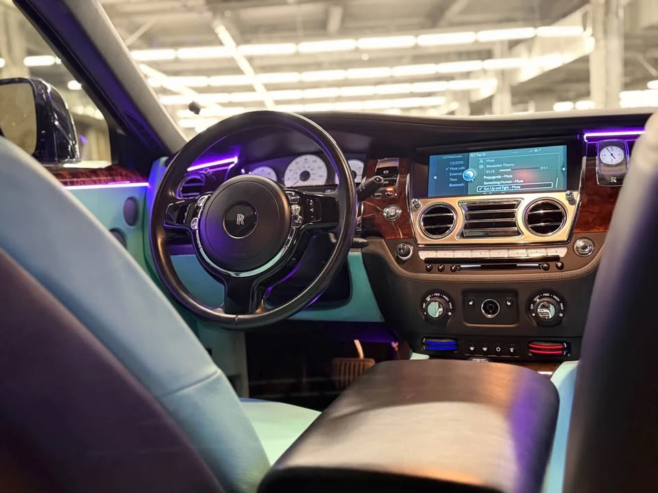 2011 Rolls-Royce Ghost 1st Gen - Image 11 of 18