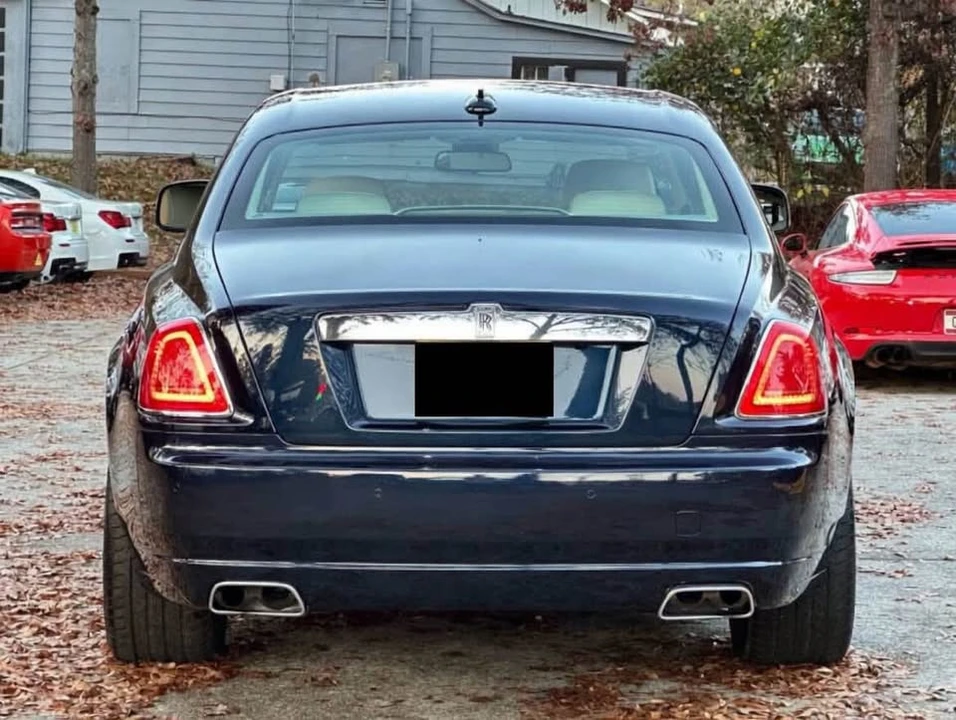 2011 Rolls-Royce Ghost 1st Gen - Image 7 of 19