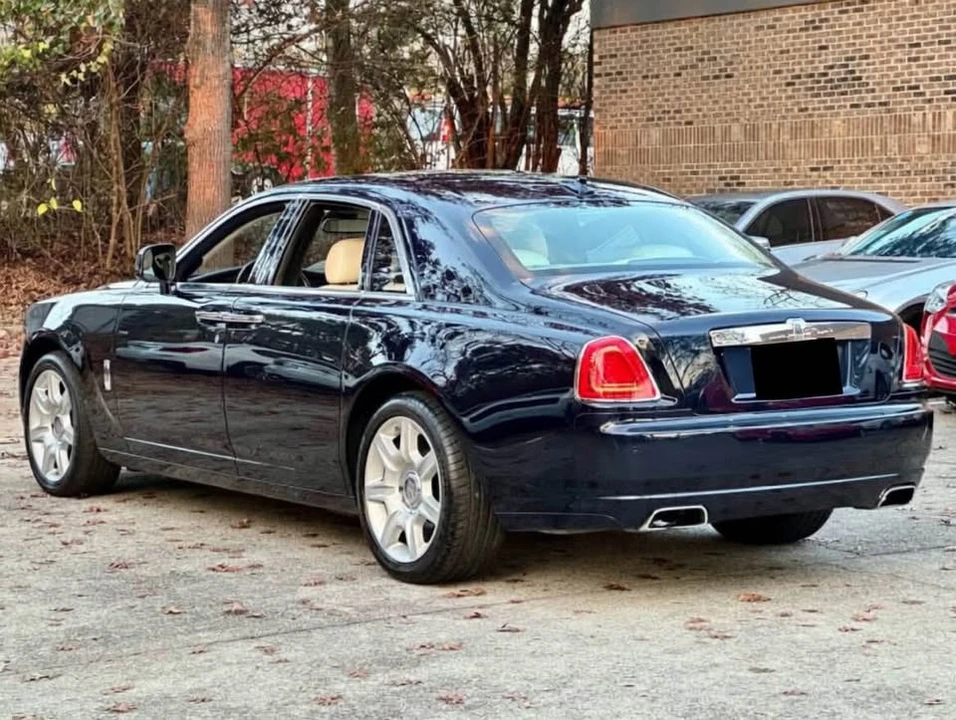 2011 Rolls-Royce Ghost 1st Gen - Image 5 of 19