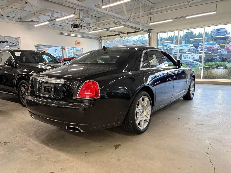 2011 Rolls-Royce Ghost 1st Gen - Image 5 of 18