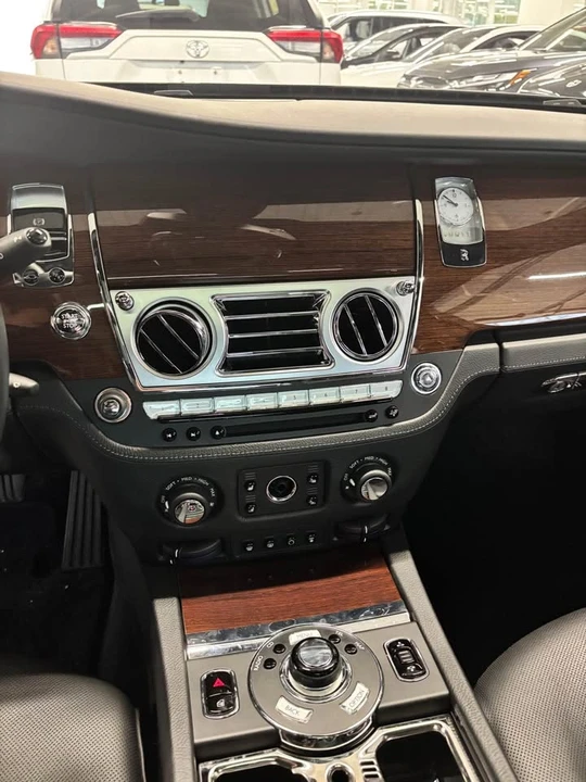 2011 Rolls-Royce Ghost 1st Gen - Image 5 of 10