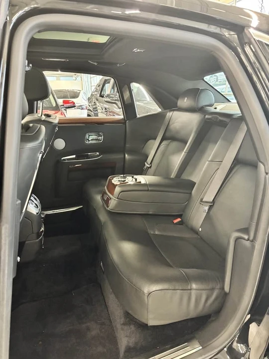 2011 Rolls-Royce Ghost 1st Gen - Image 7 of 10