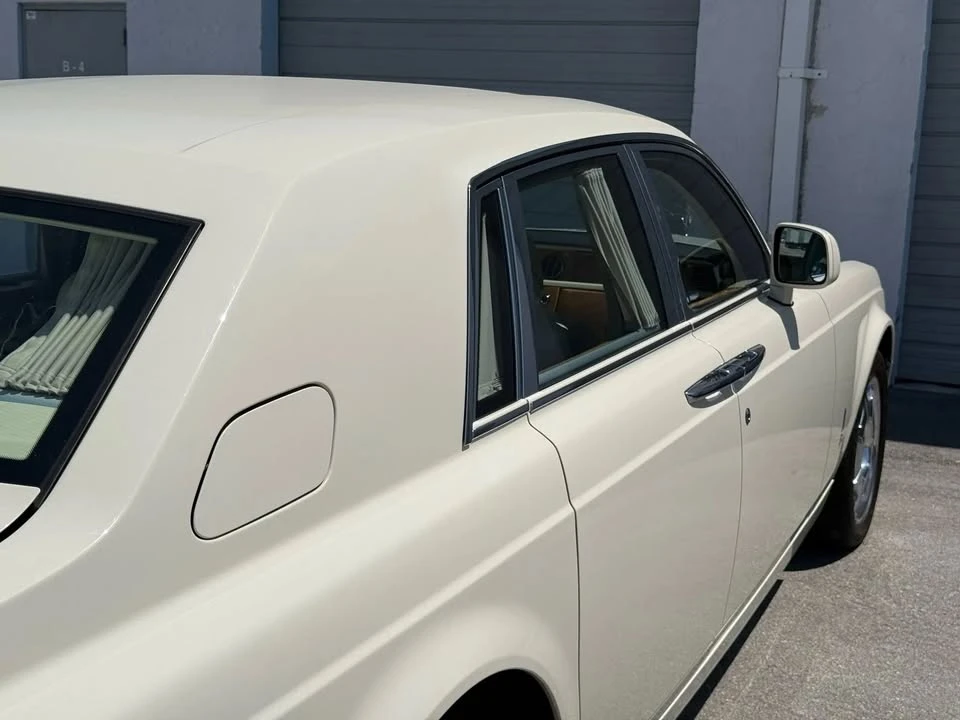 2011 Rolls-Royce Phantom VII - Image 16 of 19