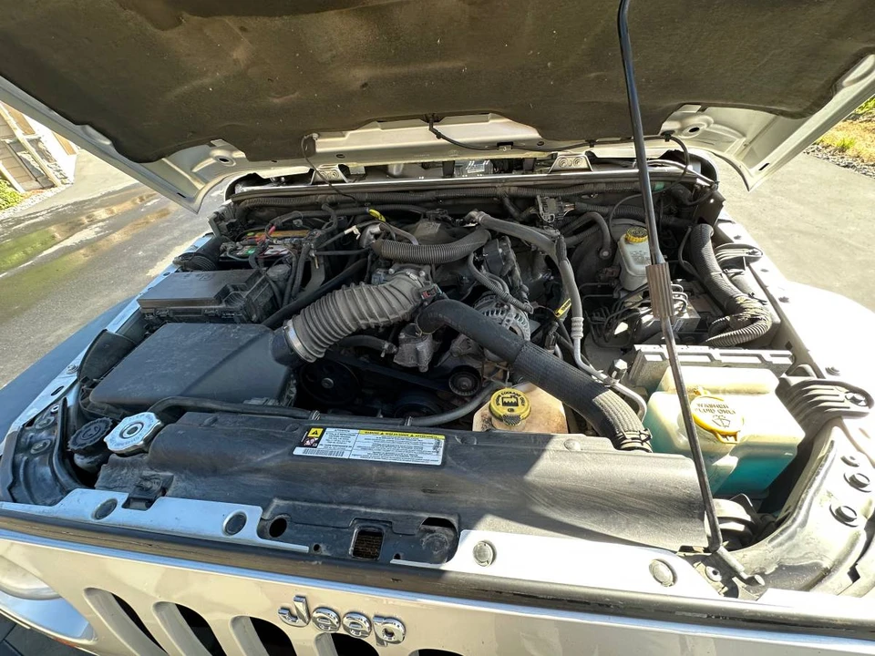 2011 Jeep JK Wrangler - Image 6 of 13