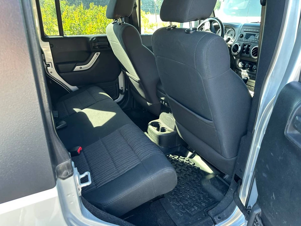 2011 Jeep JK Wrangler - Image 12 of 13