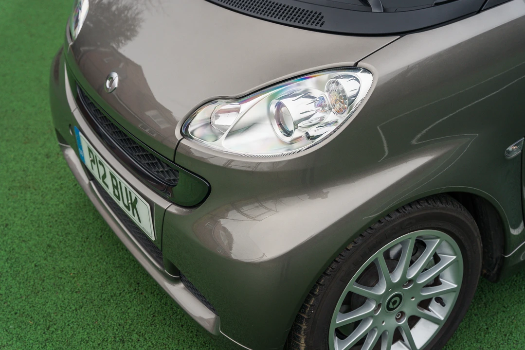 2011 Smart Fortwo 2nd Gen - Image 24 of 31