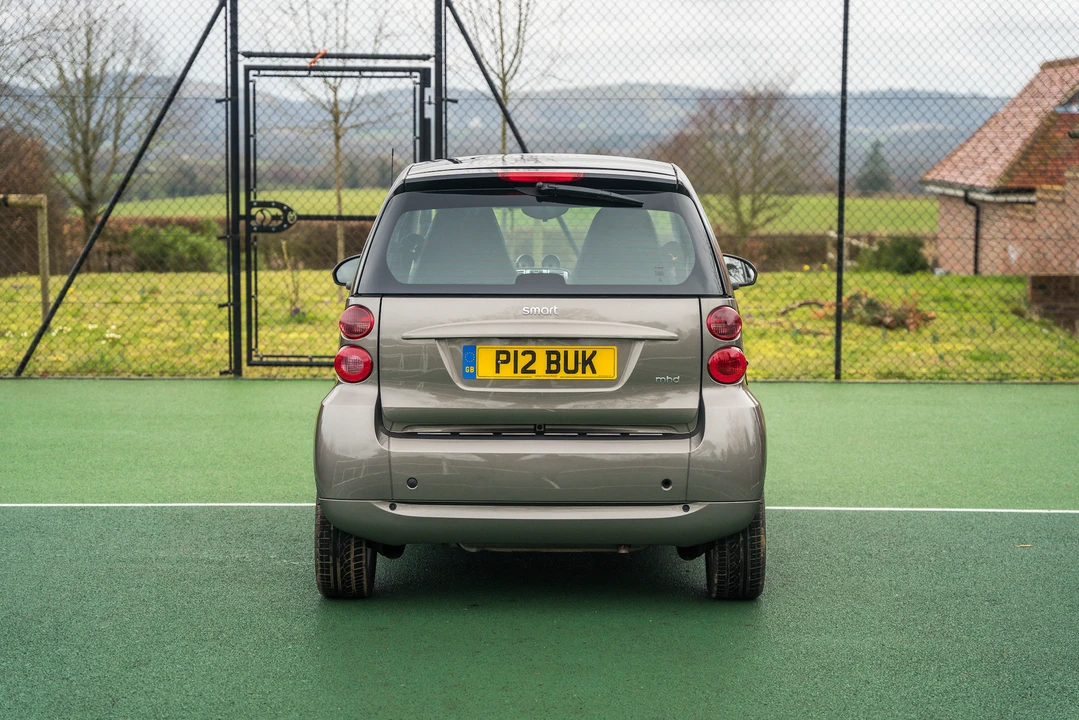 2011 Smart Fortwo 2nd Gen - Image 14 of 31